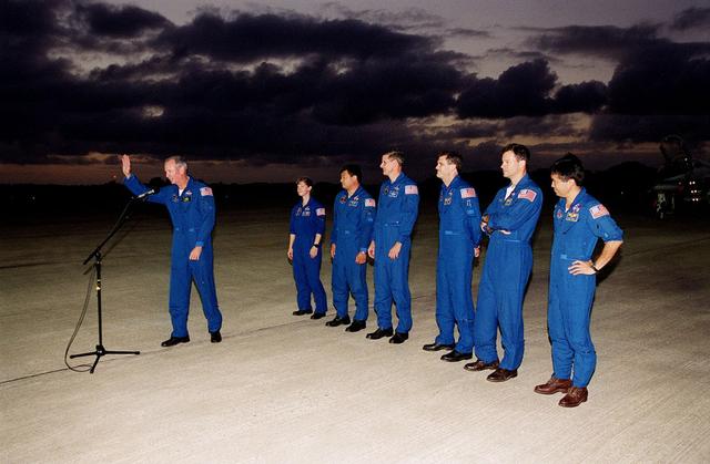 NASA image: KSC-00pp1470