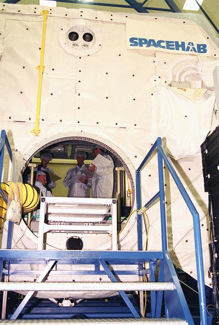 NASA image: KSC-00pp1849