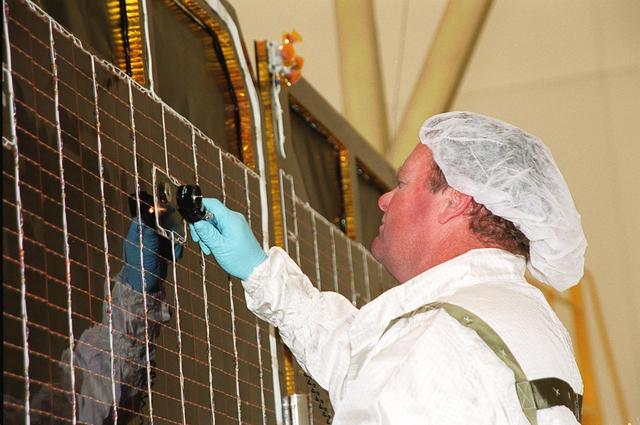 NASA image: KSC-01pp0486