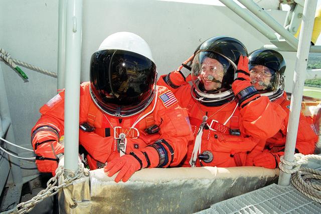 NASA image: KSC-01pp1687