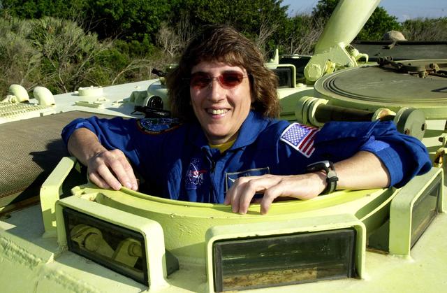 NASA image: KSC-02pd0069