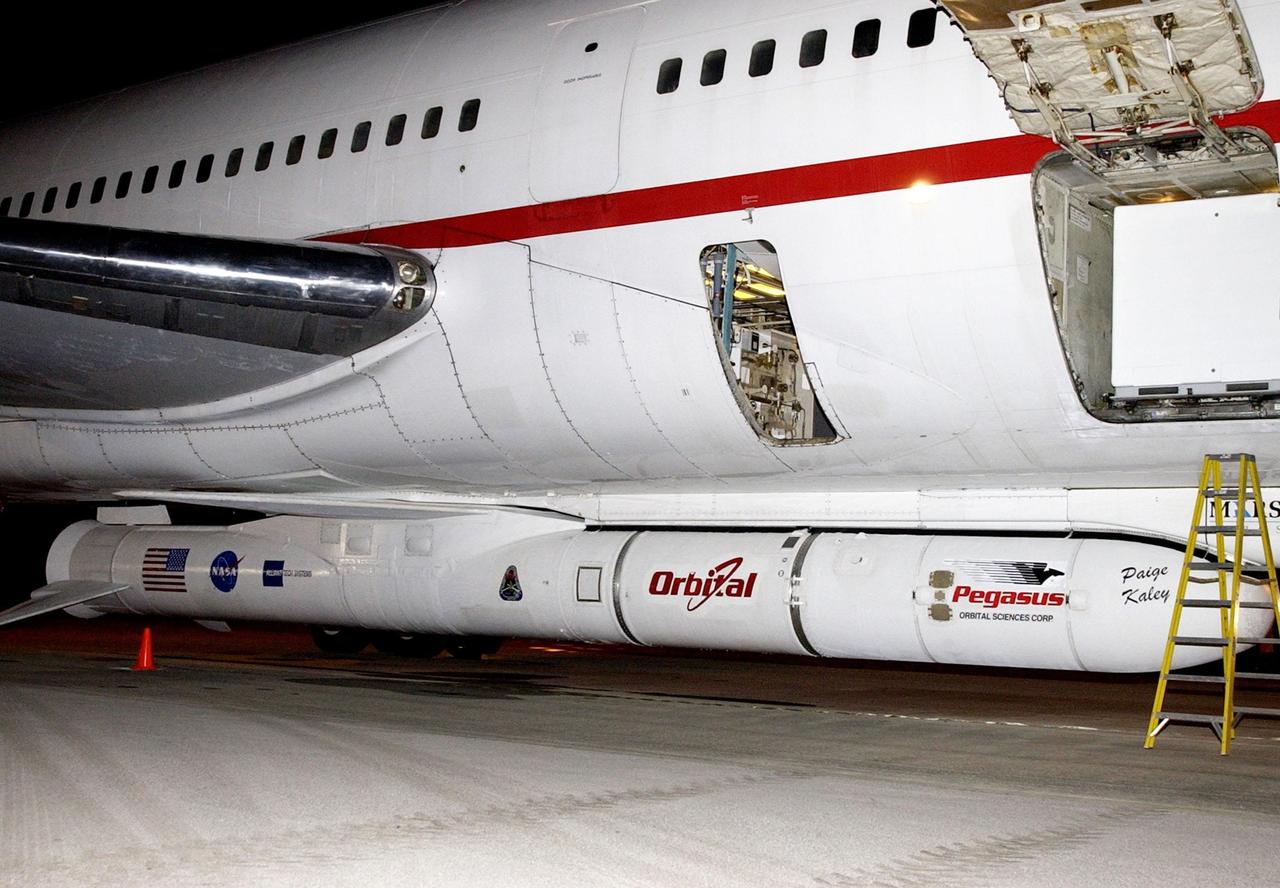 KENNEDY SPACE CENTER, FLA. -- This closeup shows the Pegasus XL rocket with the High Energy Solar Spectroscopic Imager (HESSI) attached at its top, on the right. The Pegasus will launch HESSI to explore the basic physics of particle acceleration and energy release in solar flares. The launch is scheduled for Feb. 5, 2002, from beneath the Orbital Sciences Corp. L-1011 aircraft seen here