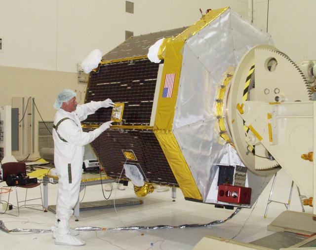 NASA image: KSC-02pd0822