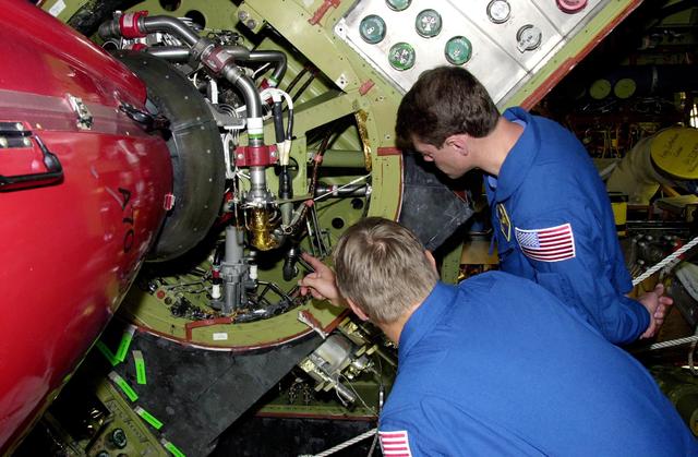 NASA image: KSC-02pd1059