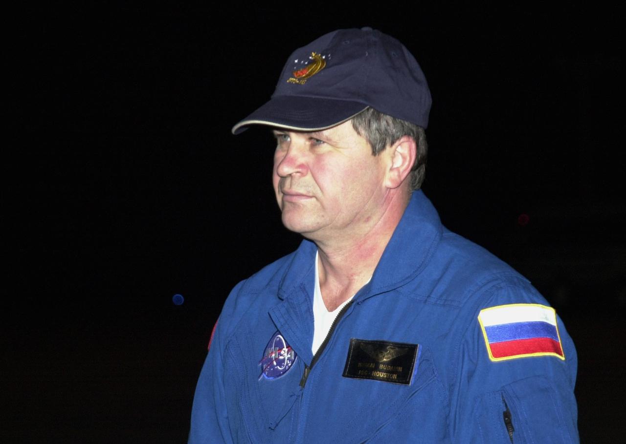 KENNEDY SPACE CENTER, FLA. - Expedition 6 Flight Engineer Nikolai Budarin, who represents the Russian Space Agency, arrives at KSC to prepare for launch. The primary mission of STS-113 is bringing the Expedition 6 crew to the Station and returning the Expedition 5 crew to Earth. In addition, the major objective of the mission is delivery of the Port 1 (P1) Integrated Truss Assembly, which will be attached to the port side of the S0 truss. Three spacewalks are planned to install and activate the truss and its associated equipment. Launch of Space Shuttle Endeavour on mission STS-113 is scheduled for Nov. 11 between midnight and 4 a.m. EST.