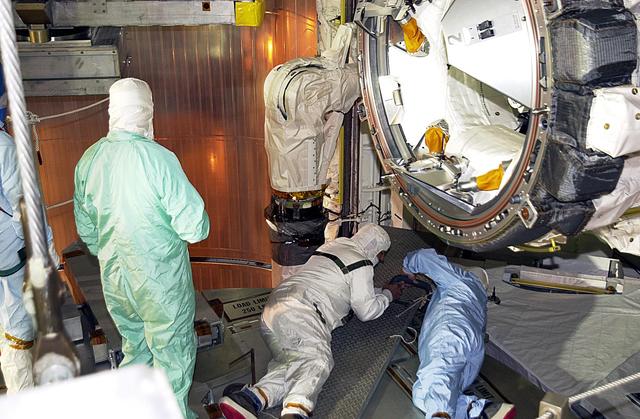 NASA image: KSC-02pd1729