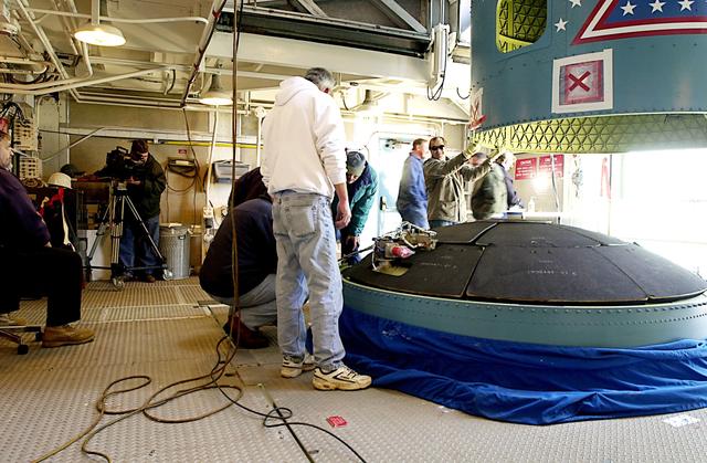 NASA image: KSC-02pd2044