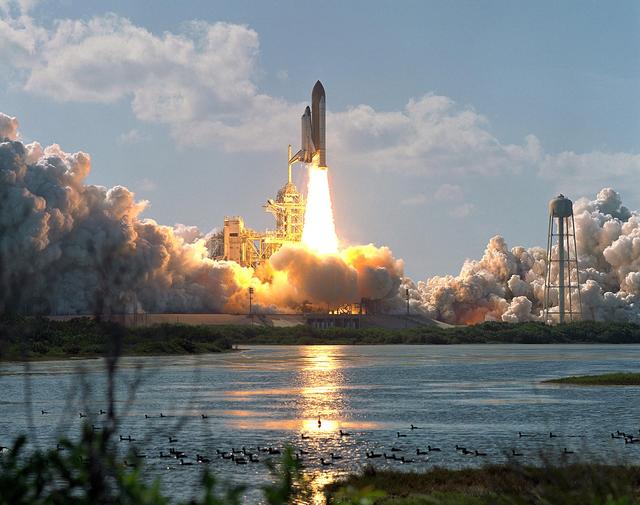 NASA image: KSC-02pp0465