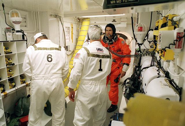 NASA image: KSC-02pp0475