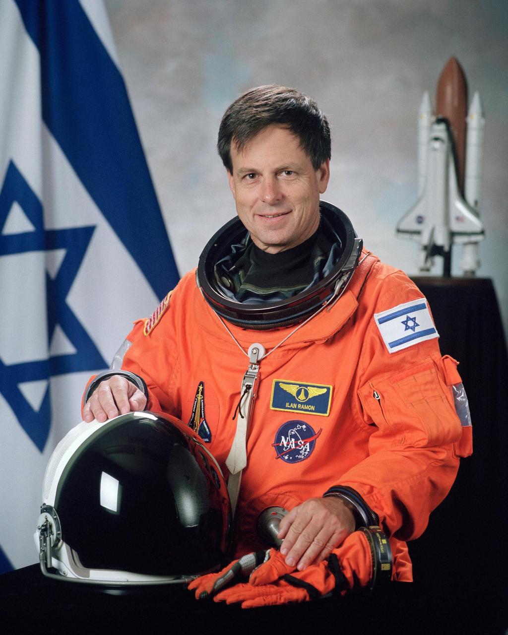 JOHNSON SPACE CENTER, HOUSTON, TEXAS -- (JSC-2001-02920) -- Official portrait of astronaut Ilan Ramon, (Colonel, Israel Air Force), payload specialist representing the Israeli Space Agency (ISA)