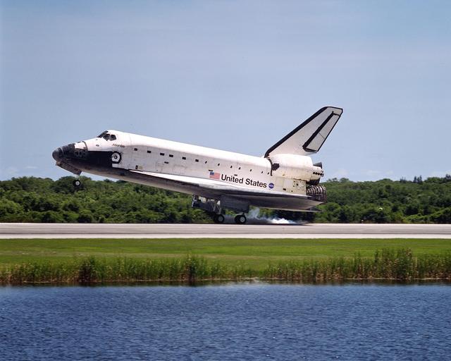 NASA image: KSC-02pp0532