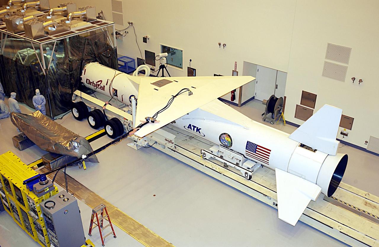 KENNEDY SPACE CENTER, FLA. -- The Pegasus XL Expendable Launch Vehicle is on a workstand in the Multi-Purpose Processing Facility. The Pegasus XL will carry NASA's Solar Radiation and Climate Experiment (SORCE) into orbit. Built by Orbital Sciences Space Systems Group, SORCE will study and measure solar irradiance as a source of energy in the Earth's atmosphere. The launch of SORCE is scheduled for Jan. 25 at 3:14 p.m. from Cape Canaveral Air Force Station, Fla.