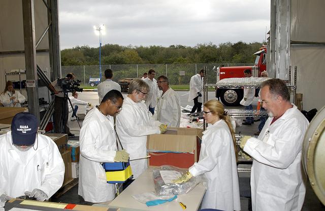 NASA image: KSC-03pd0580