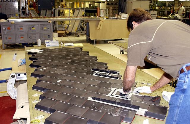 NASA image: KSC-03pd1067