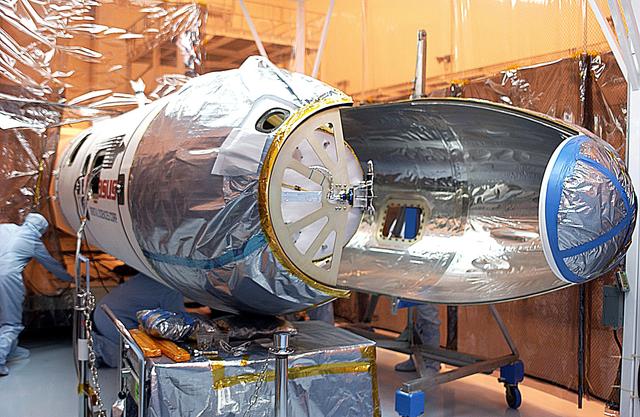 NASA image: KSC-03pd1088