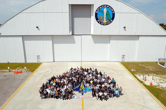 NASA image: KSC-03pd1132