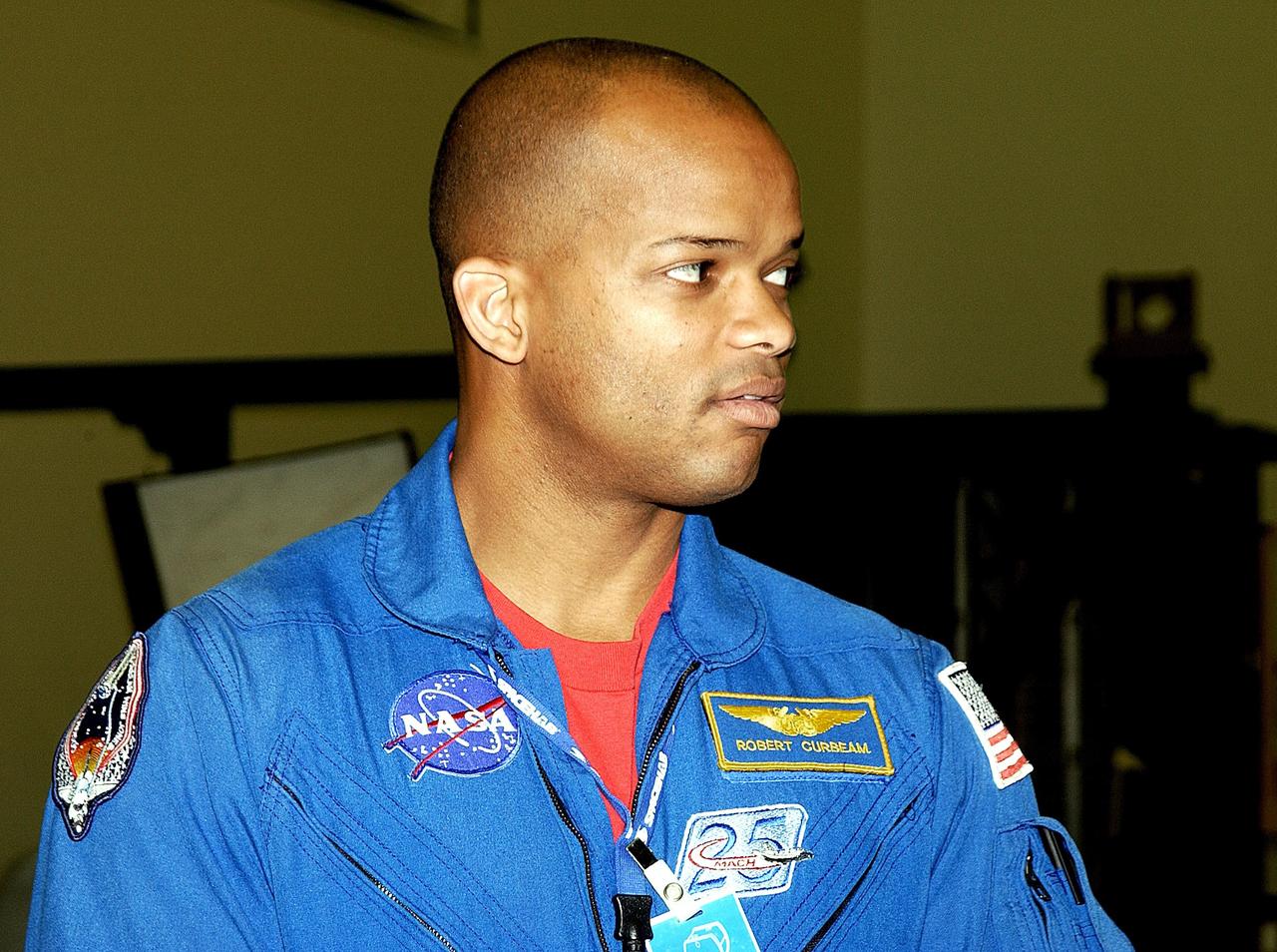 KENNEDY SPACE CENTER, FLA. - STS-116 Mission Specialist Robert Curbeam is in training at SPACEHAB, Port Canaveral, Fla., along with other crew members Commander Terrence Wilcutt, Pilot William Oelefein and Mission Specialist Christer Fuglesang. Objective of their mission to the International Space Station is to deliver and attach the third port truss segment, the P5 Truss, deactivate and retract the P6 Truss Channel 4B (port-side) solar array, and reconfigure station power from 2A and 4A solar arrays. A launch date is under review.
