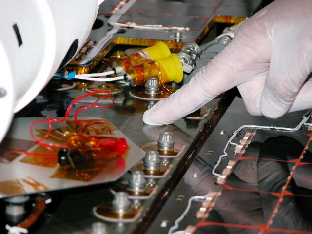 NASA image: KSC-03pd1233