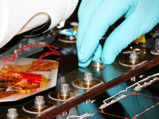 NASA image: KSC-03pd1235