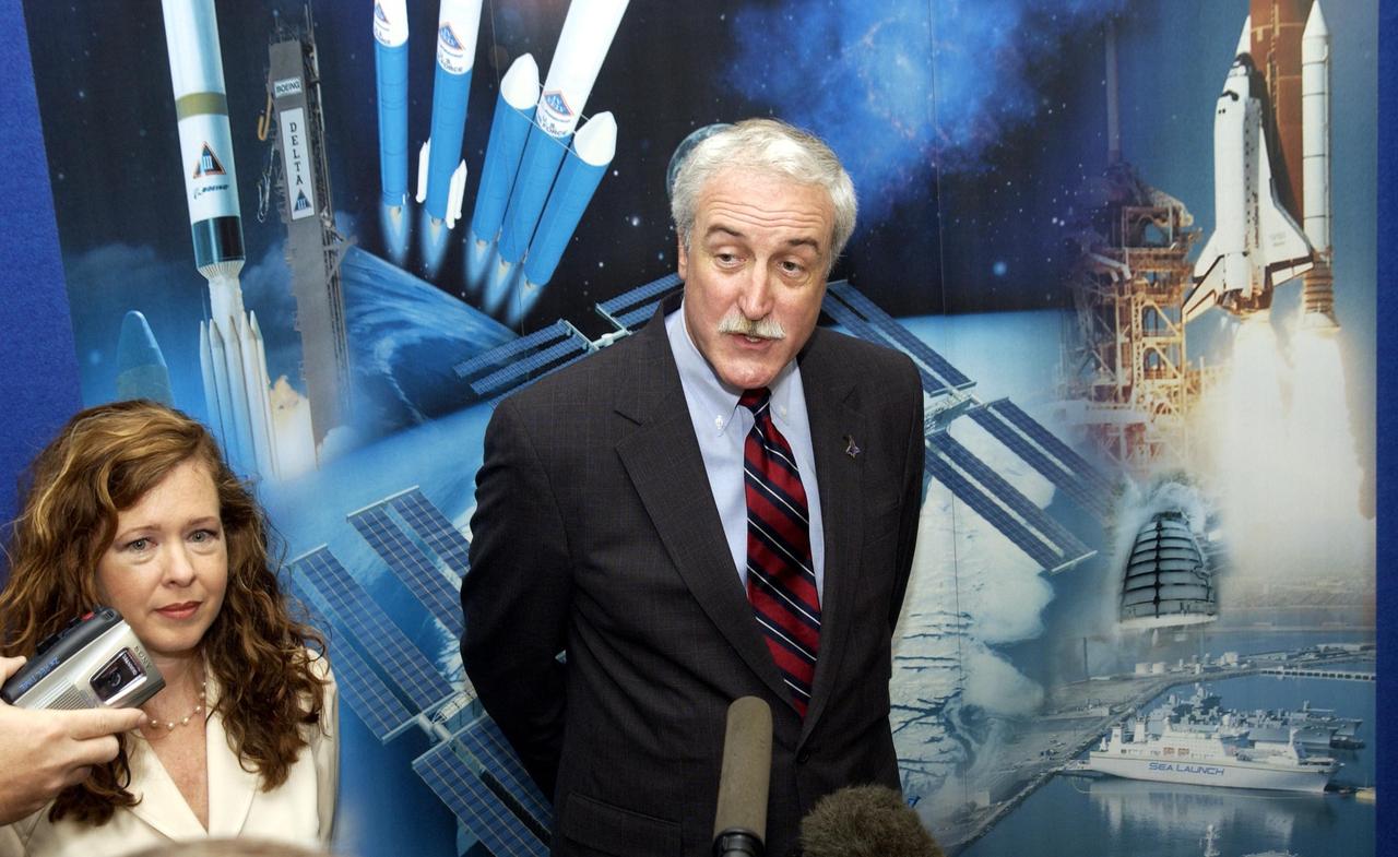 KENNEDY SPACE CENTER, FLA. - NASA Administrator Sean O'Keefe is interviewed by the media at the 40th Space Congress held April 28-May 1, 2003, in Cape Canaveral, Fla. On the left is Lisa Malone, associate director of External Relations and Business Development at KSC. The Space Congress is an international conference that gathers attendees from the scientific community, the space industry workforce, educators and local supporting industries. This year's event commemorated the 40th anniversary of the Kennedy Space Center and the Centennial of Flight. The theme for the Space Congress was "Linking the Past to the Future: A Celebration of Space."