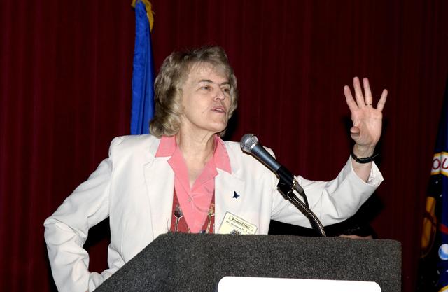 NASA image: KSC-03pd1343