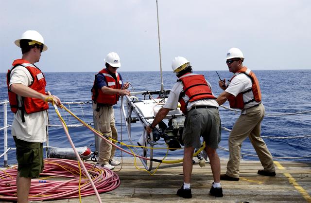 NASA image: KSC-03pd1385