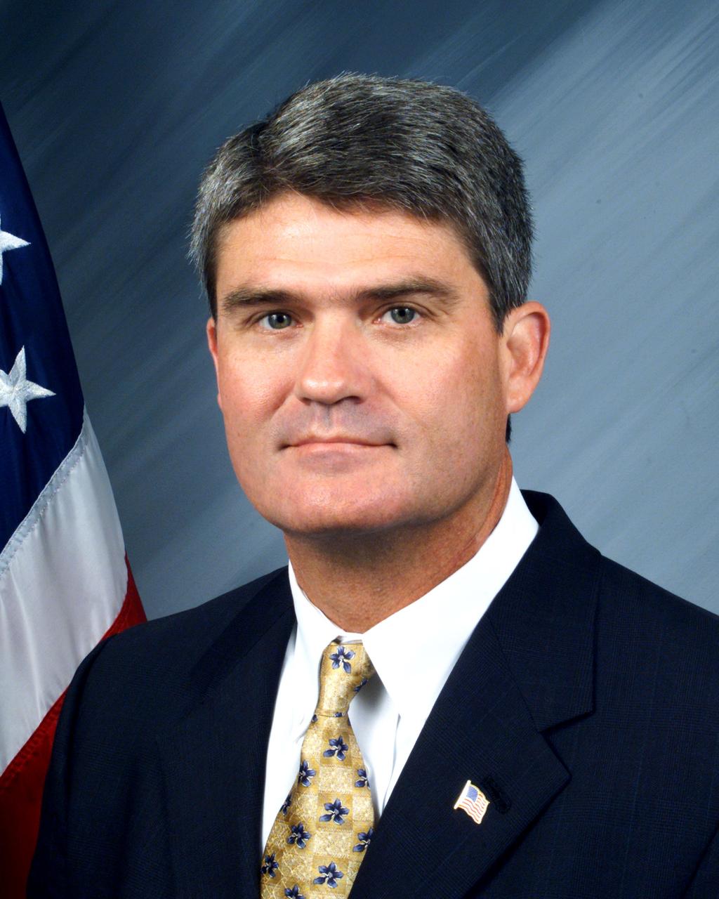 KENNEDY SPACE CENTER, FLA. -  William (Bill) W. Parsons,  named Space Shuttle Program Manager, Johnson Space Center, Houston, in May 2003.