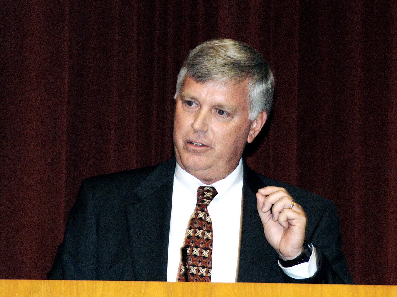 KENNEDY SPACE CENTER, FLA. -  KSC Deputy Director James W. Kennedy addresses a group of KSC employees assembled in the KSC Training Auditorium. The occasion is the announcement of Kennedy as the next director of the NASA Kennedy Space Center (KSC) in Florida. He has served as KSC's deputy director since November 2002. He will succeed KSC Director Roy D. Bridges, who was appointed on June 13 to lead NASA's Langley Research Center, Hampton, Va.