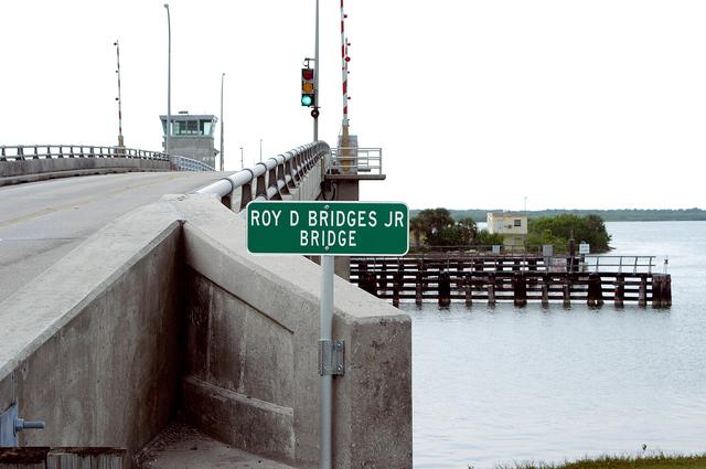 NASA image: KSC-03pd2268