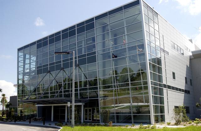 NASA image: KENNEDY SPACE CENTER, FLA. -  The Space Life Sciences Lab (SLSL), formerly known as the Space Experiment Research and Processing Laboratory (SERPL), is nearing completion.  The new lab is a state-of-the-art facility being built for ISS biotechnology research. Developed as a partnership between NASA-KSC and the State of Florida, NASA’s life sciences contractor will be the primary tenant of the facility, leasing space to conduct flight experiment processing and NASA-sponsored research. About 20 percent of the facility will be available for use by Florida’s university researchers through the Florida Space Research Institute.