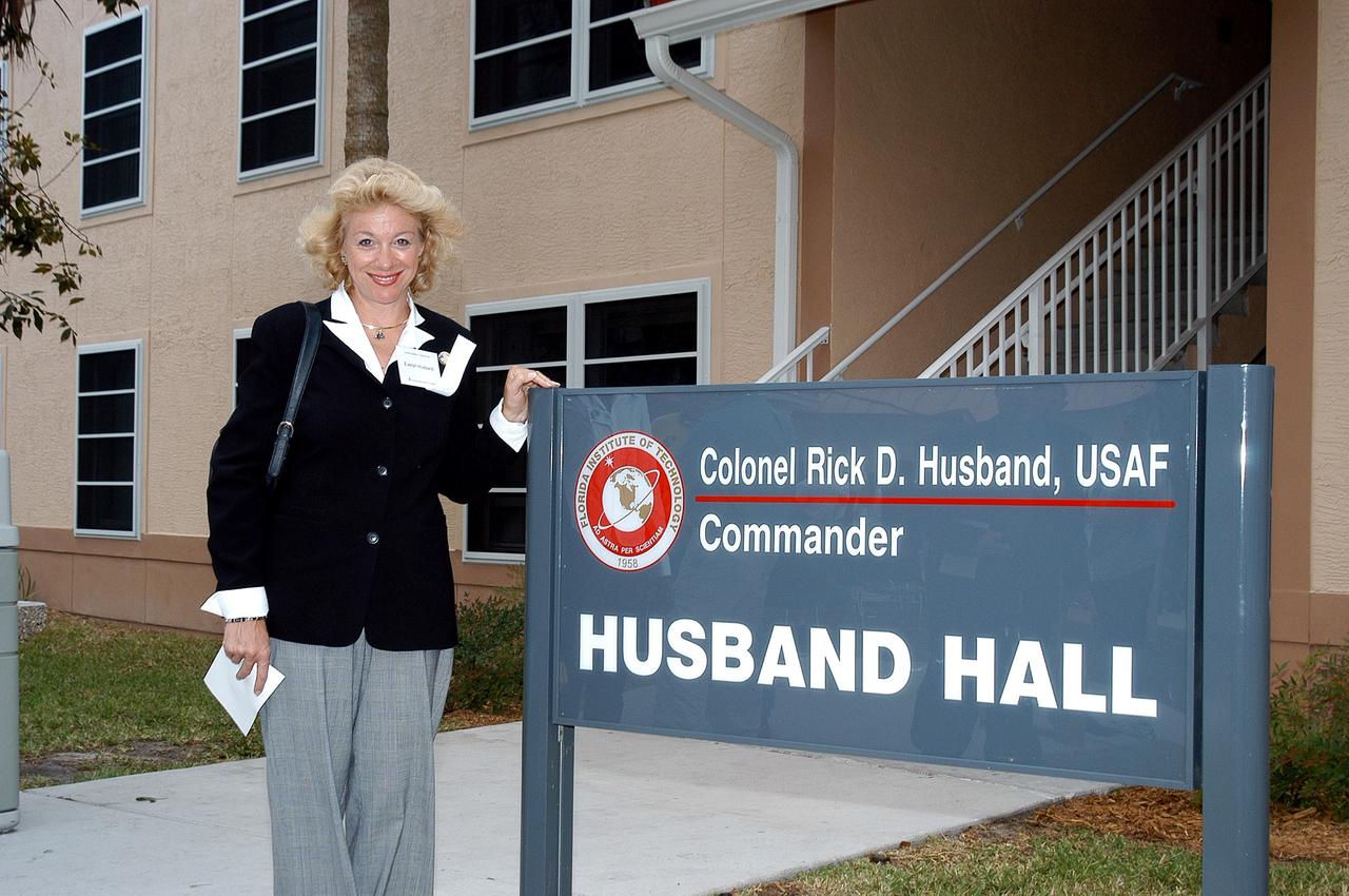 KENNEDY SPACE CENTER, FLA. -- Evelyn Husband, wife of STS-107 Commander Rick Husband, visits a new residence hall at the Florida Institute of Technology (FIT) in Melbourne, Fla., named for her late husband.  Family members of the STS-107 astronauts, other dignitaries, members of the university community and the public gathered for a dedication ceremony for the Columbia Village at FIT.  Each of the seven new residence halls in the complex is named for one of the STS-107 astronauts who perished during the Columbia accident -- Rick Husband, Willie McCool, Laurel Clark, Michael Anderson, David Brown, Kalpana Chawla, and Ilan Ramon.