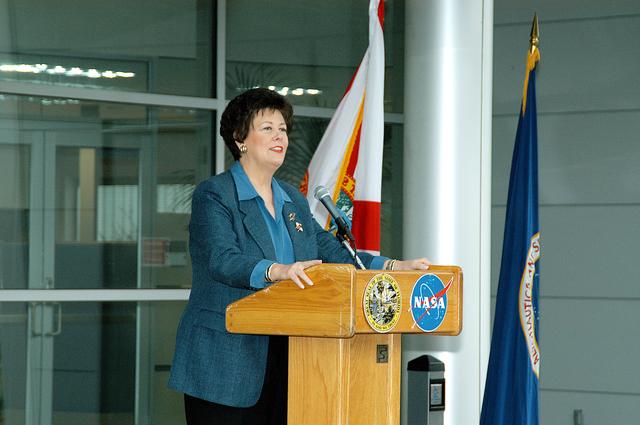 NASA image: SLSL Ribbon-cutting Ceremony