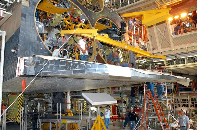 NASA image: KSC-04pd0463