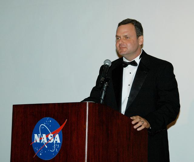 NASA image: KSC-04pd0689