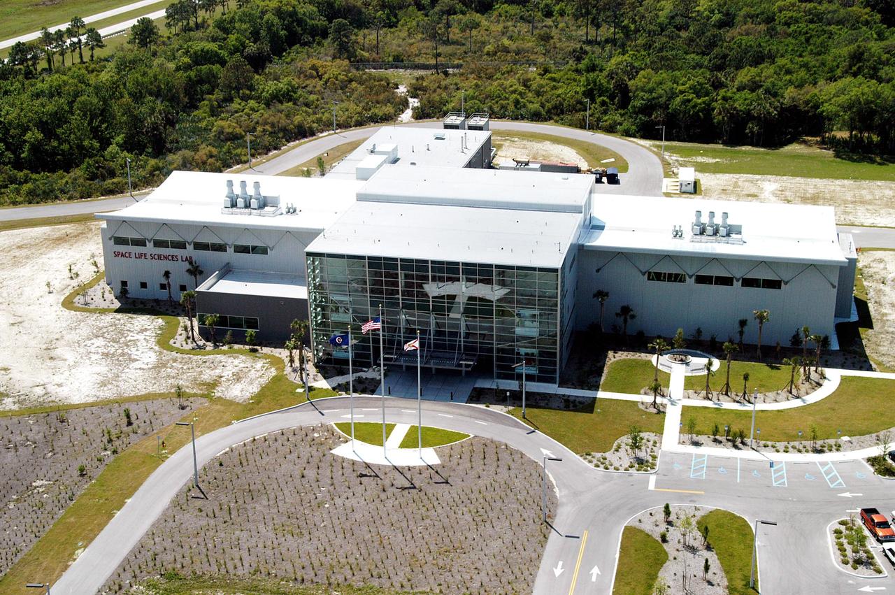 KENNEDY SPACE CENTER, FLA. - An aerial photo of the Space Life Sciences Lab at KSC.  The new lab is a state-of-the-art facility built for ISS biotechnology research. It was developed as a partnership between NASA KSC and the State of Florida.