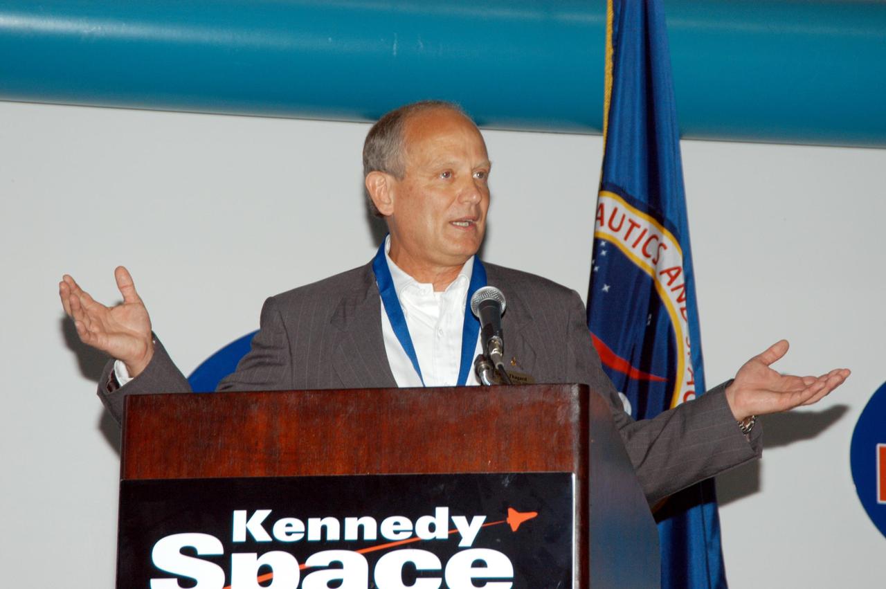 KENNEDY SPACE CENTER, FLA. -- At the Kennedy Space Center Visitor Complex, Dr. Norman E. Thagard is inducted into the U.S. Astronaut Hall of Fame. Thagard was the first American to occupy Russia's Mir space station. Also chosen for this honor in 2004 are Kathryn D. Sullivan, the first American woman to walk in space; Richard O. Covey, commander of the Hubble Space Telescope repair mission; Frederick D. Gregory, the first African-American to command a space mission; and the late Francis R. "Dick" Scobee, commander of the ill-fated 1986 Challenger mission. The U.S. Astronaut Hall of Fame opened in 1990 to provide a place where space travelers could be remembered for their participation and accomplishments in the U.S. space program. To be eligible for induction, an individual must have been a U.S. citizen, a NASA astronaut, and out of the active astronaut corps at least five years. The five inductees join 52 previously honored astronauts from the ranks of the Gemini, Apollo, Skylab, Apollo-Soyuz, and Space Shuttle programs.