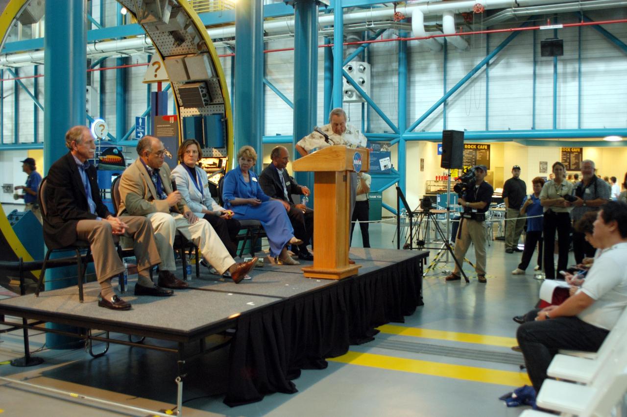 KENNEDY SPACE CENTER, FLA. --  Frederick D. Gregory (second from left), the first African-American to command a space mission and the current NASA deputy administrator, responds to a reporter’s question at a press conference in the Apollo/Saturn V Center following the induction ceremony of five space program heroes into the Astronaut Hall of Fame.  Seated (left to right) with him on the platform are Richard O. Covey, commander of the Hubble Space Telescope repair mission; Gregory; Kathryn D. Sullivan, the first American woman to walk in space; June Scobee, representing her late husband Francis R. "Dick" Scobee, commander of the ill-fated 1986 Challenger mission; and Norman E. Thagard, the first American to occupy Russia’s Mir space station. The U.S. Astronaut Hall of Fame opened in 1990 to provide a place where space travelers could be remembered for their participation and accomplishments in the U.S. space program. To be eligible for induction, an individual must have been a U.S. citizen, a NASA astronaut, and out of the active astronaut corps at least five years. The five inductees join 52 previously honored astronauts from the ranks of the Gemini, Apollo, Skylab, Apollo-Soyuz, and Space Shuttle programs.