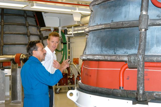 NASA image: KSC-04pd1055