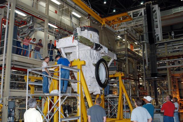 NASA image: KSC-04pd1133