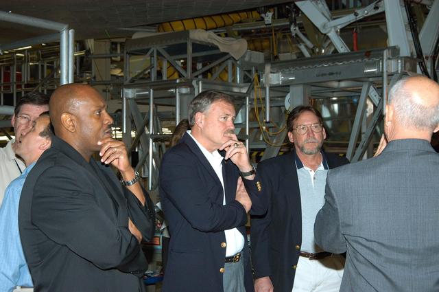 NASA image: KSC-04pd1140