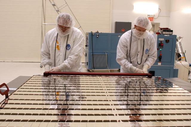 NASA image: KSC-04pd1338