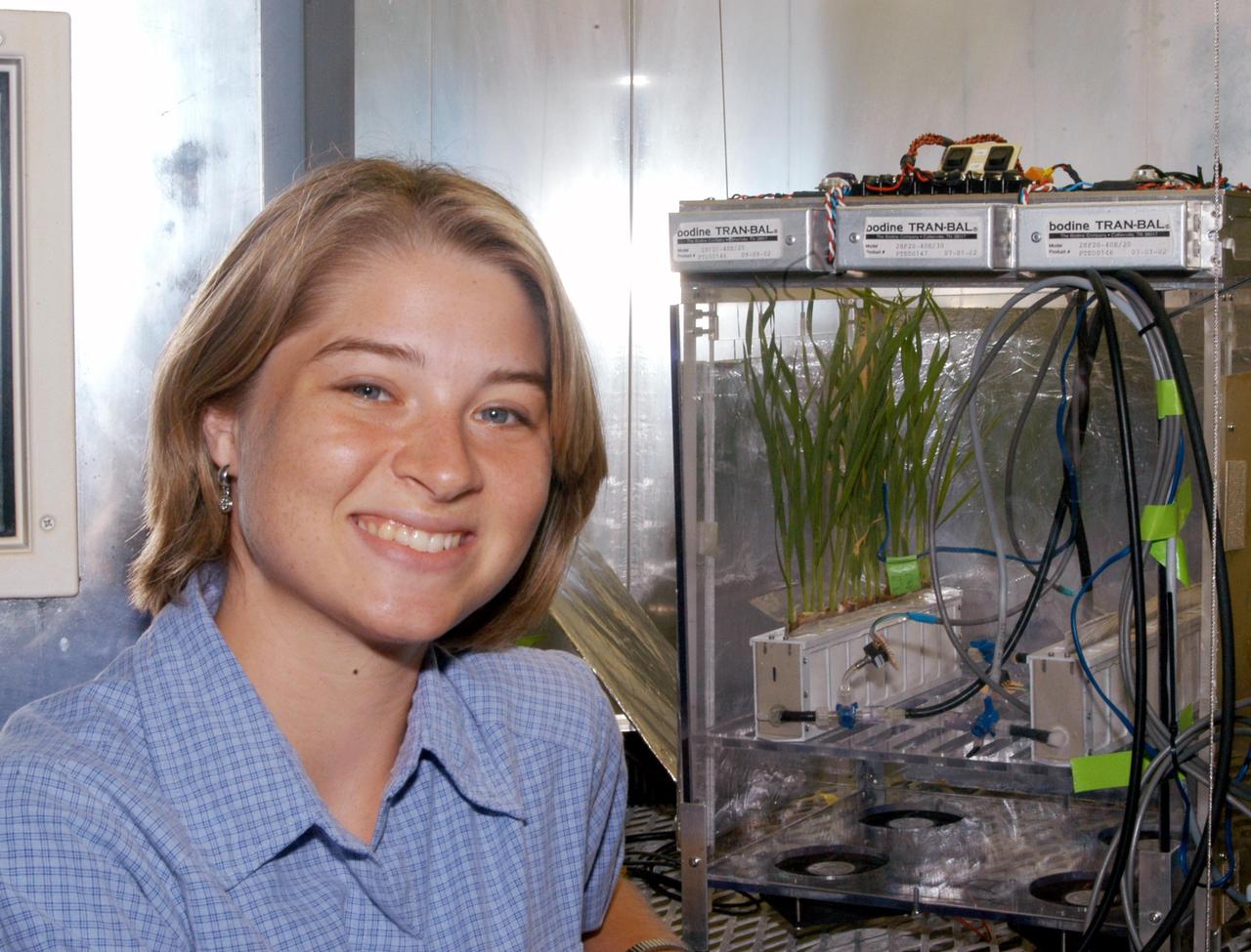KENNEDY SPACE CENTER, FLA. -  Kimberly Beck is a Controlled Biological Systems trainee in the Spaceflight and Life Sciences Training Program.  She is helping with growth studies supporting the WONDER (Water Offset Nutrient Delivery Experiment) flight payload, which is investigating hydroponic plant crop production in microgravity.