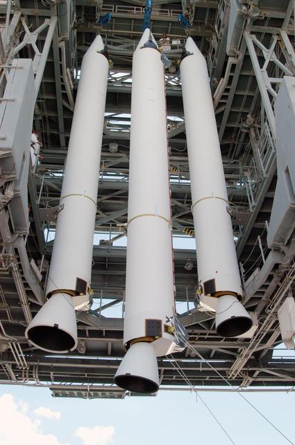 NASA image: KSC-04pd1415