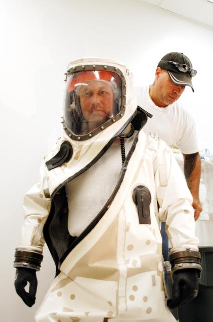 NASA image: KSC-04pd1430