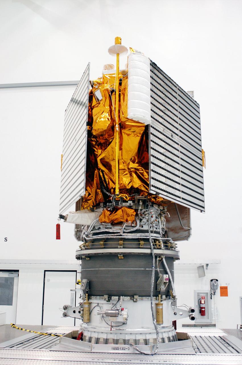 KENNEDY SPACE CENTER, FLA. - The MESSENGER (Mercury Surface, Space Environment, Geochemistry and Ranging) spacecraft, mated to the Delta II third stage Payload Assist Module, is ready for presentation to the media at Astrotech Space Operations in Titusville, Fla.  Spokespersons for the event are Dr. Robert Gold, MESSENGER payload manager with The Johns Hopkins  University Applied Physics Laboratory (APL); and Ted Hartka, MESSENGER lead mechanical engineer, APL.  MESSENGER is scheduled to launch Aug. 2 aboard a Boeing Delta II rocket from Pad 17-B, Cape Canaveral Air Force Station, Fla.