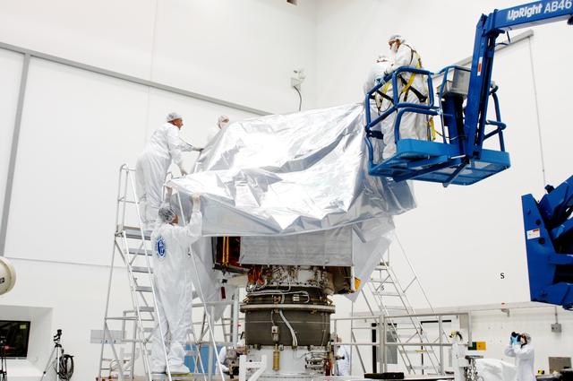 NASA image: KSC-04pd1485