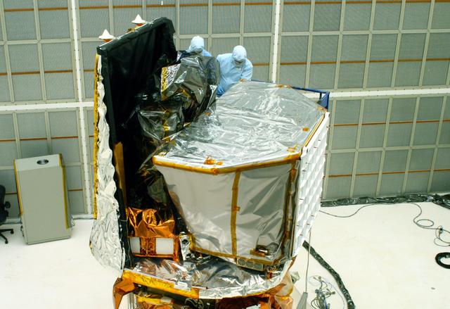 NASA image: KSC-04pd1617