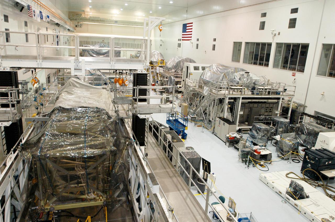 KENNEDY SPACE CENTER, FLA. -   The equipment in the Space Station Processing Facility is dry and still covered following Hurricane Frances. The storm's path over Florida took it through Cape Canaveral and KSC property during Labor Day weekend.  There was no damage to the Space Shuttle orbiters or to any other flight hardware.