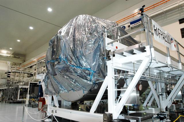 NASA image: KSC-04pd1764