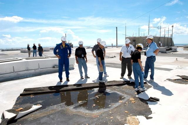 NASA image: KSC-04pd1769